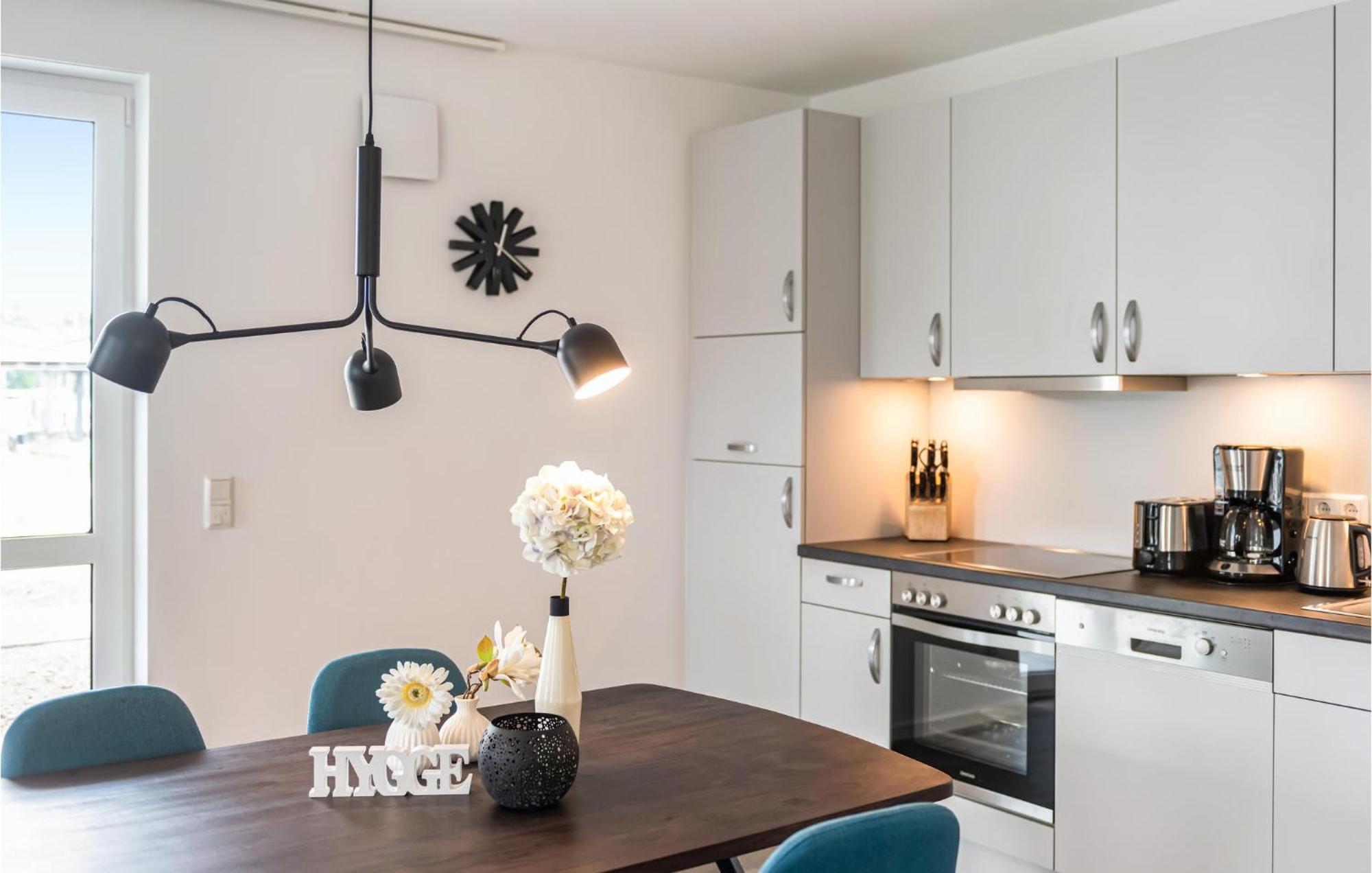 Nice Apartment In Rechlin With House Sea View Extérieur photo